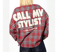 Chemise à manches longues boutonnée en coton oversize à carreaux avec impression "Appelez mon styliste". Collection automne-hiver streetwear pour les vacances L,M,S,XSLettres,CarreauTissu tissé