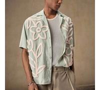 Chemise décontractée ample à manches courtes pour hommes, en vert clair avec motif floral brodé vert avocat. Convient aux jeunes, aux petits amis, aux professeurs, aux sorties en plein air et aux cade