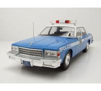 Chevrolet Caprice New York Police NYPD 1987 Bleu Blanc Modèle Réduit 1:18 MCG