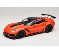 2019 Chevrolet Corvette ZR1 Orange/Noir 1-18 IXO Models 18RDC001-FO
