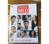 Chicago Med – Warner Bros. – Coffret Saison 2 – Édition Royaume‑Uni – Importé