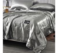 Chickwin Dessus de Lit en Satin, Couleur Unie Couvre Lit Matelassé Dessus de Lits Microfibre Couvre-Lits Couverture de Lit Doux Toutes Les Saisons pour Lit 1~2 Personnes (180x220cm,Gris)