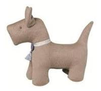 Chien écossais avec hochet