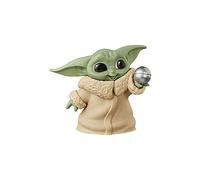 CHILD BABY YODA CON TAZA