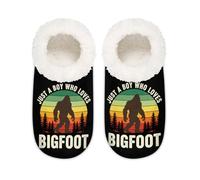 Chintiz Bigfoot Sasquatch Pantoufles douces et chaudes pour femme et homme en peluche antidérapante à dos fermé pour l'hiver, la chambre à coucher, l'intérieur et l'extérieur, Bigfoot Sasquatch Forest
