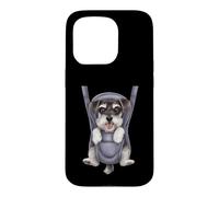 Chiot Schnauzer Miniature Amusant dans Un Porte-bébé. Amoureux des Chiens Coque pour iPhone 15 Pro