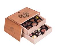 CHOCOLISSIMO - Cadeau d'Amour - 20 Pralines Fins dans Boîte en Bois - Cadeau en Chocolat avec Motif de Cœur - avec Alcool - Idée Cadeau Anniversaire, Femme, Homme, Maman, Papa, Cadeau Saint Valentin