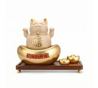 Chosertory Figurine Décorative en Résine Chat Porte- Neko Statue Sculpture Ornement avec Base Stable et Ornements Lingots Reliefs Caractères Chinois Adaptée à Comptoir Bureau Maison, Crème De Café