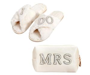 Chovbe Coffret cadeau Bride to Be - Trousse de maquillage « Mrs » et chaussons « I Do » - Fête prénuptiale et cadeaux de mariage pour mariée