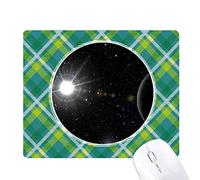 ciel sombre nuit de lumière blanche réseaux verte grille pixel tapis de souris