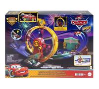 Disney Pixar Cars Coffret Piste De Course Race To Celebrate Flash Mcqueen Disney · Pixar Cars Avec Véhicule