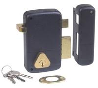Serrure monopoint vertical tirage droite cylindre de 45mm - CISA - 3005033000