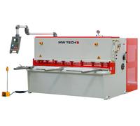 Cisaille guillotine hydraulique NC avec une largeur de travail de 2000 mm capacité de coupe de 6 mm 7,5 kW 400 V MW-Tech CGH2006