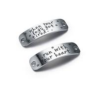 CJ & M lorsque vos jambes obtenez fatigués. Run avec votre Cœur en dentelle Tag, Trainer, Tags Cadeau pour chemin de, le fitness gym Cadeau, Lacets Charm, idée cadeau pour les filles