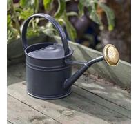 CKB LTD Arrosoir d'extérieur en métal avec revêtement en poudre noire et rose en laiton - Pour grands petits jardins, fleurs et plantes - Robuste et antirouille (1,5 litre)