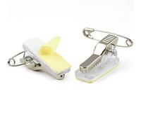 CKB Ltd® Pack de 100 SELF-ADHESIVE ID CLIPS Avec Clip De Maintien Et Épingle- Idéal pour se tenir directement sur les badges d'identité et les détenteurs de cartes de visite en plastique