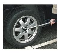 Clé pour écrous de roue de voiture