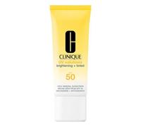 Clinique UV Écran Solaire Teinté Médium SPF50 40ml