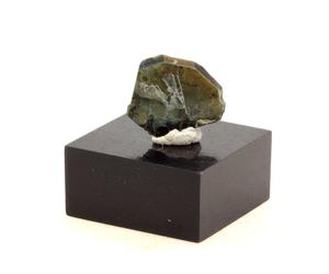 Clinochlore. 2.10 Ct. Rocher De Farinole, Olmeta-Di-Capocorso, Haute-Corse, France.