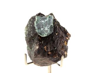 Clinochlore + Vesuvianite. 174.0 Ct. Rocher De Farinole, Olmeta-Di-Capocorso, Haute-Corse, France.
