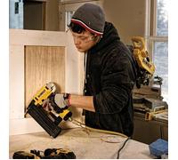 DeWalt Cloueur DPN1850PP-XJ Pneumatique 18Ga Pointes Brads