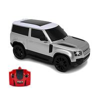 CMJ RC Cars Land Rover Defender Voiture télécommandée sous Licence Officielle 1:24 avec lumières LED fonctionnelles, Supercar télécommandée (Argenté)