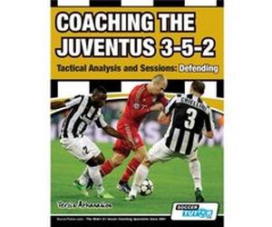 Coaching The Juventus 3-5-2 - Tactical A Athanasios Terzis, (Auteur)