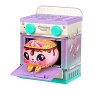 Coffret 3 compagnons Cookeez Makery Lil' Bakez, Tout Le nécessaire pour préparer 3 pâtisseries, Contient 3 Peluches parfumées sans électricité, des ingrédients, des Accessoires et Un Tablier
