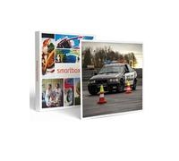Smartbox - Coffret Cadeau - Cascade en Voiture : Un Stage de Conduite en Pilotage Drift - Cascade en Voiture : Un Stage de Conduite en Pilotage Drift