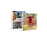 Coffret Cadeau SMARTBOX - Escapade insolite en famille : 2 jours en roulotte avec accès au parc animalier près de Lyon- Séjour G