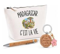 Coffret Cadeau Madagascar c’est la Vie | Trousse Coton, Stylo Bambou Gravé et Porte-Clés Bois | 3 Pièces Prêtes à Offrir | Remerciement Malgache Anniversaire Noël