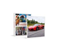 Coffret Cadeau SMARTBOX - Stage de pilotage : 2 tours sur le circuit de Chambley en Ferrari 488 GTB, Lamborghini Huracan ou Porsche 911 GT3- Sport & Aventure