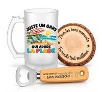 Coffret Chope de Bière Un Gars qui Adore la Plage | Verre Givré 470 ml, Décapsuleur Gravé, Sous-Verre Bois | 3 Pièces | Cadeau Homme Passionné Humour Original Anniversaire