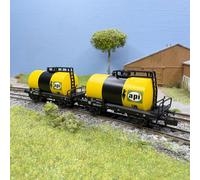 Coffret de 2 wagons-citernes 2 essieux «Api», FS, Ep. IV - ARNOLD HN6747 - N 1/1