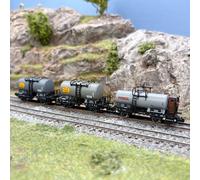 Coffret de 3 wagons citernes 2 essieux «Minol», dont 1 avec cabine de frein, DR,