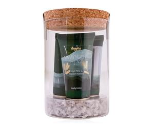 Coffret de bain Accentra WINTER SPA dans un verre décoratif avec couvercle en liège, comprenant gel douche, lotion pour le corps, crème pour les mains et crème pour les ongles, cadeau femme Noël