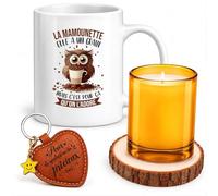 Coffret Mug La Mamounette elle a un grain mais c'est pour ça qu'on l'adore | Mug Céramique 330 ml, Bougie en Verre, Dessous de Verre Bois, Porte-Clés Cœur | 4 Pièces | Cadeau Anniversaire Noël