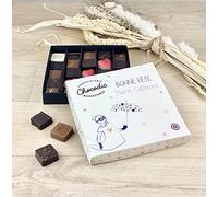 COFFRET PERSONNALISABLE FETE GRAND MERE 25 CHOCOLATS FINS AVEC COEUR - A PERSONNALISER AVEC VOTRE TEXTE - CHOCOLAT BONNE FETE GRAND MERE MAMIE