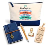 Coffret Pochette Couturière Une Vocation | Pochette Coton, Carnet Similicuir, Stylo Bambou, Marque-Page Bois, Porte-Clés Livre | 5 Pièces | Cadeau Collègue Femme Départ Retraite Remerciement