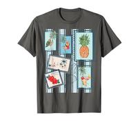 Collage de timbres d'été tropicaux avec oiseaux et cocktails T-Shirt
