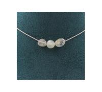 Collier avec 3 perles de prehnite du Canada. Chaîne en acier inoxydable