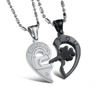 Collier avec pendentif en forme de cœur en acier inoxydable pour couple, Métal, Zircone cubique