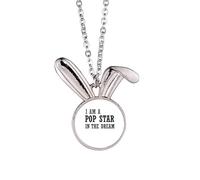 Collier avec pendentif en forme de lapin avec inscription « I Am A Pop Star In The Dream »