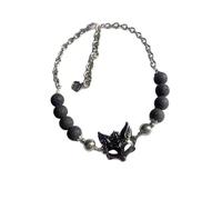 Collier avec pendentif mystérieux visage de Lowrie gothique en pierre volcanique perlée Chaîne de clavicule Bijoux pour femme tendance sombre et esthétique