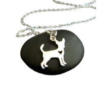 Collier chihuahua en argent sterling 925. Pendentif cœur pour petit animal. Breloque chien miniature. Cadeau simple pour propriétaire de chiot. Bijou animalier | Chaîne de 45 cm | Plaqué argent |