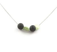 Collier d'apatite verte de Madagascar + perles de lave de 8 mm
