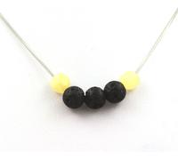 collier de 8 mm de lave + perles de calcite jaune du Royaume-Uni