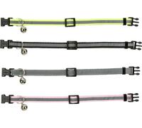 Collier junior, réfléchissant divers