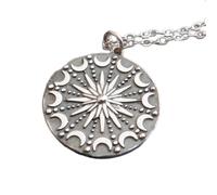 Collier mandala soleil et lune en argent sterling 925. Travail du métal complexe. Rayons. Charme univers et ciel nocturne, style bohème, spirituel et yoga|Chaîne de 45 cm|Plaqué argent|LK_PNK_3044