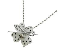 Collier pendentif de tous les jours avec breloque en forme de cœur, pièce maîtresse à quatre pétales, chaîne de perles de ton argent pour les tenues de fête Collier avec pendentif à quatre pétales, à